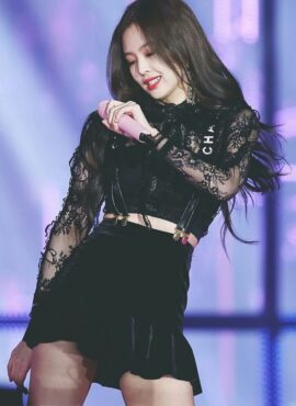 Black Top with Lace and Skirt Set | Jennie - Blackpink