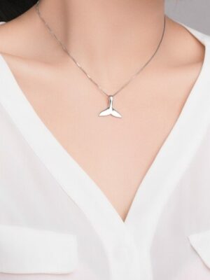 Jhope Dolphin Tail Necklace (4)