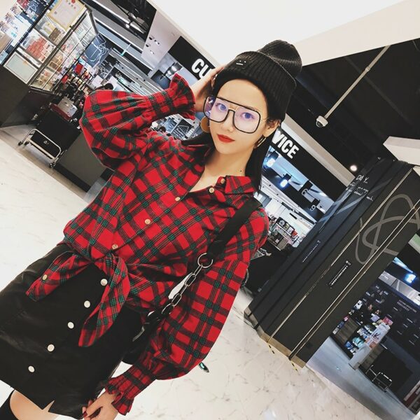 Red Plaid Shirt | Jung Hee Joo – Memories of the Alhambra