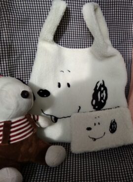 White Dog Sketch Bag | Nayeon - Twice
