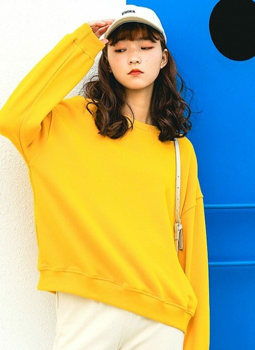 Yellow Sweatshirt | Kim Jin-Hyeok – Encounter