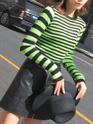 twice-momo-green-striped-shirt5