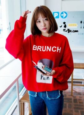 Red Brunch Sweatshirt | Hani - EXID