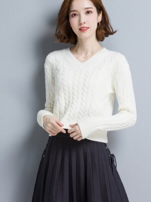 Nayeon V-Neck Short Knit Sweater (6)