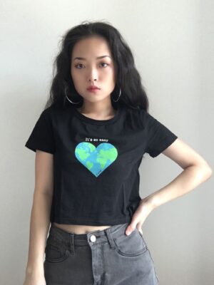 Jennie Earth Heart Black Shirt (2)