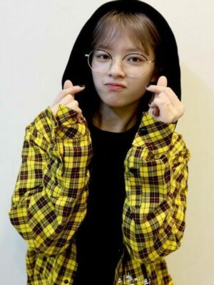 Yellow Hooded Flannel Oversize Jacket | Jeongyeon – Twice