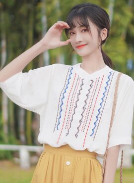 White Line Patterns Band Collar Blouse