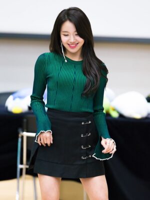 Black Mini Skirt With Pins  | Chaeyoung- Twice