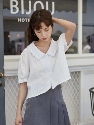 Seulgi – Red Velvet White Short-Sleeved Blouse (46)