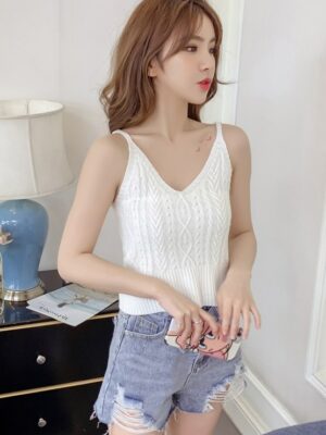 Soyeon Twisted Sling V-neck Cami Top (4)