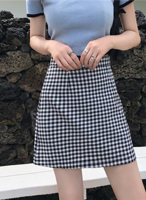 Black and White Plaid Skirt | Moonbyul – Mamamoo