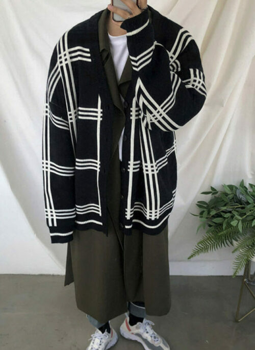 Black Loose Crossed Triple Lines Cardigan | B.I – iKON