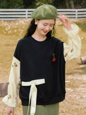 Floral Laced Sleeves Black Sweater (7)