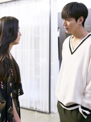 White V-neck Sweater With Stripe Detail | Heo Joon-Jae – The Legend Of The Blue Sea