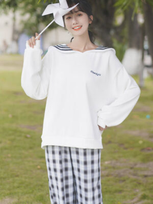 Moonlight Cat Sailor Type Sweater (5)