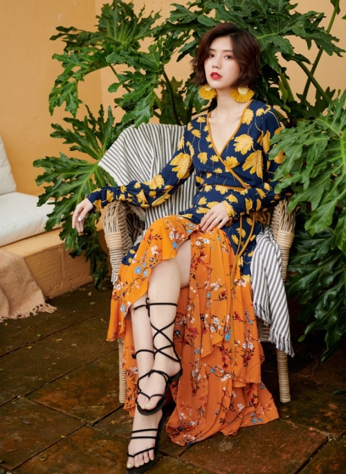Orange And Blue Boho Floral Print Beach Dress | Soojin – (G)I-DLE