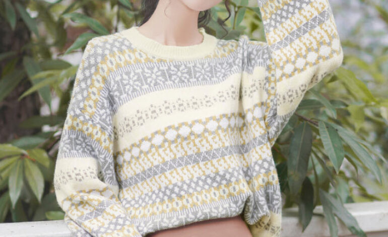 Beige Wintery And Fluffy Patterned Sweater