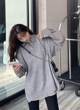 Grey Shirt With White Stripes | Jisoo -BlackPink