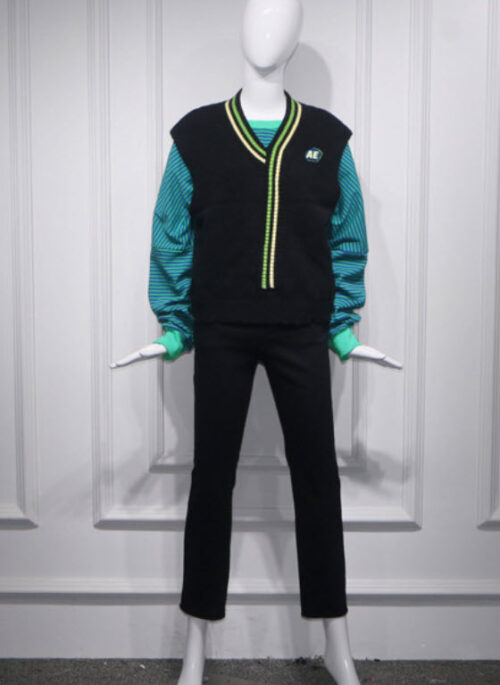Black Knitted Vest With Stripe Detail | Yugyeom - GOT7