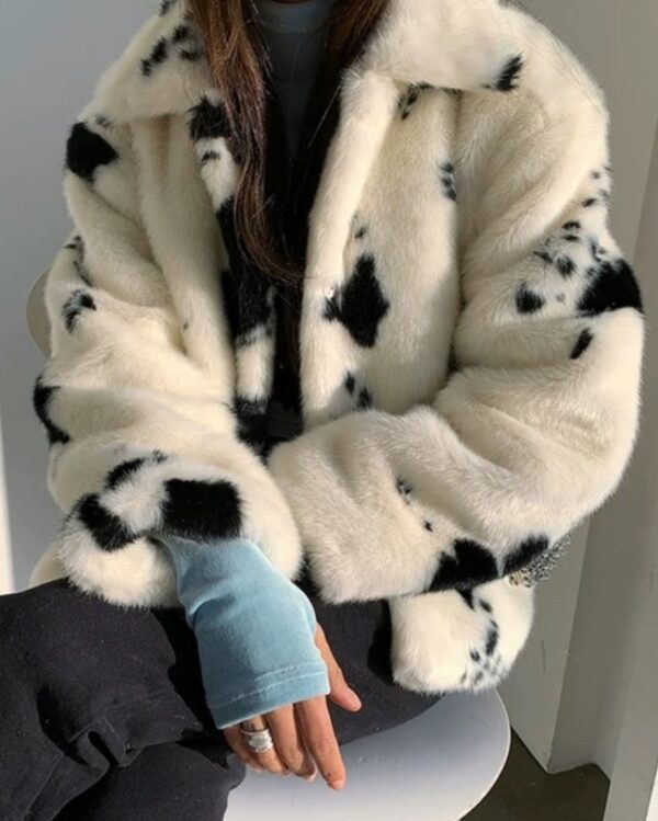 Cow Print Fur Jacket | Jisoo -BlackPink
