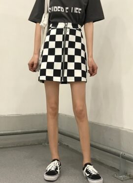 Black And White Checkerboard A-Line Skirt | Lia - ITZY