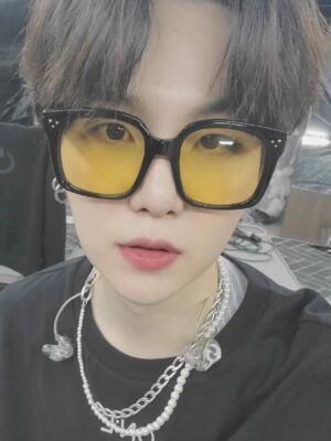 Yellow Tinted Sunglasses | Suga – BTS