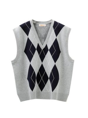 Nayeon -Twice Grey Diamond Patterned Knit Vest (11)