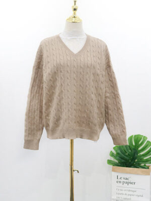 Hyuna Beige Knotted Designed Sweater (2)