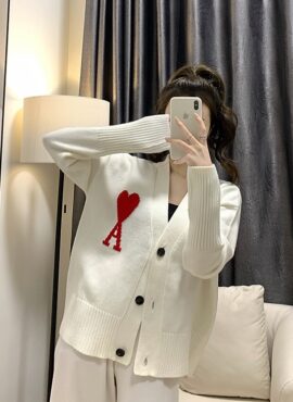 White Knitted Ace of Hearts Cardigan | Hyunjin - Stray Kids