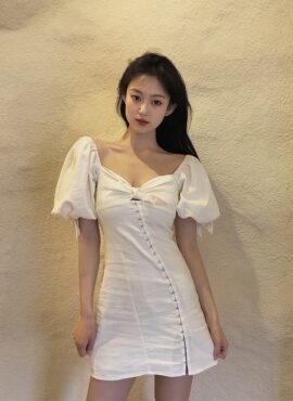 White Puffed Sleeve Hook Dress | Seulgi - Red Velvet