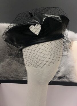 Black Net Heart Print Beret Hat | Hyuna