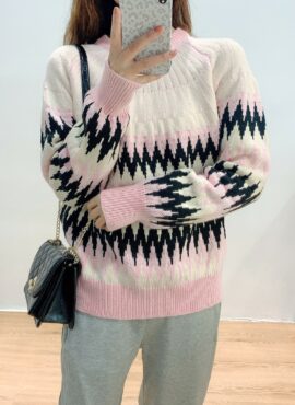 Pink Zigzag Jacquard Sweater | Kai - EXO