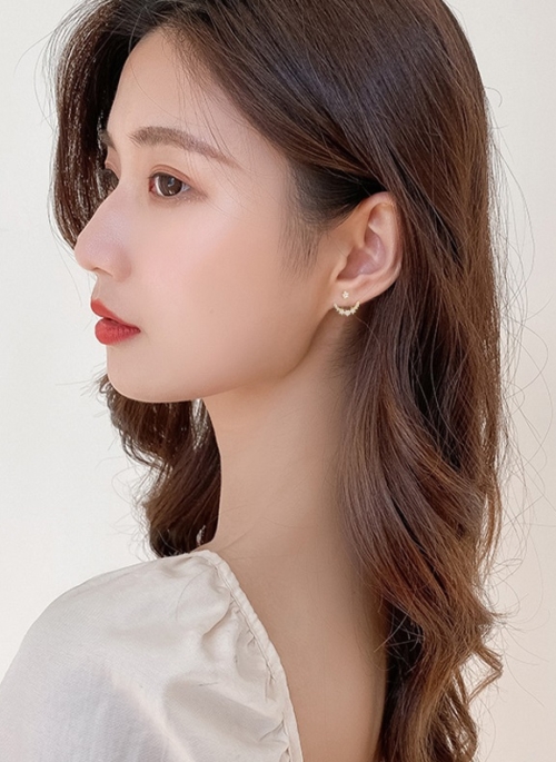 Gold Moon Shaped Crystal Earrings | Yoon Se Ri – Crash Landing On You