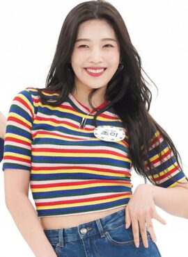 Multicolored Rainbow Stripe Patterned T-Shirt | Joy - Red Velvet