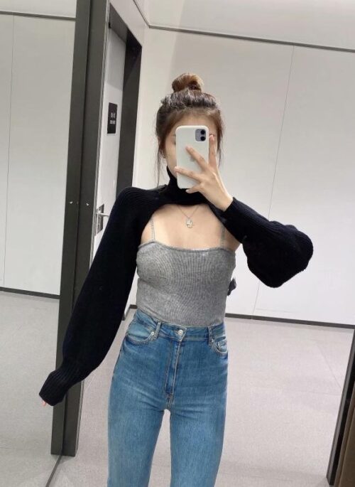 Black Turtleneck Cut-Out Sweater | Mina – Twice