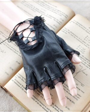 Black Punk Lace Gloves | Seulgi - Red Velvet