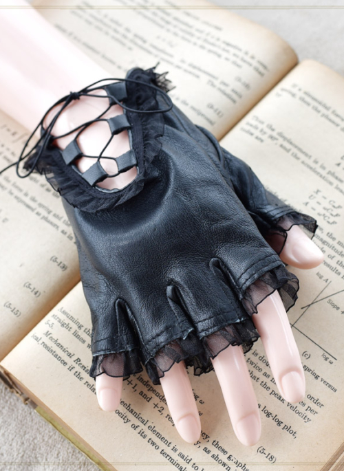 Black Punk Lace Gloves | Seulgi – Red Velvet