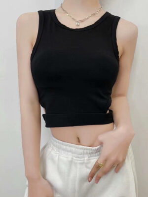 Black Sleeveless Crop Top With Hole Cut Outs Lia – ITZY 6