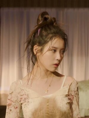 Beige Floral Patterned Lace Top | IU