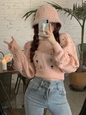 Lia – ITZY Floral Embroidered Pink Top and Cardigan Set (13)