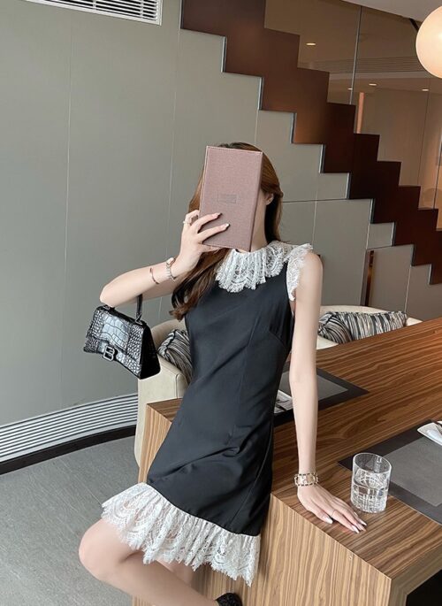 Black Lace-Trimmed Dress | Rose – BlackPink
