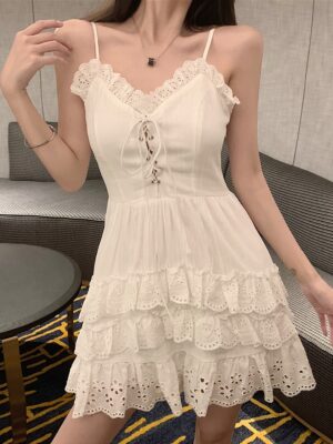 Yeojin – Loona White Layered Lace Dress (5)