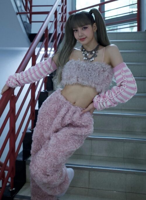 Pink Fluffy Cropped Top | Lisa – BlackPink