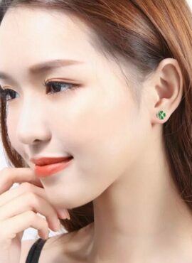 Green Four Leaf Clover Earrings | Ten - NCT