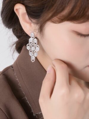 IU Diamond Honeycomb Earrings (7)