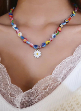 Multicolored Daisy Pendant Beaded Necklace | Soobin - TXT