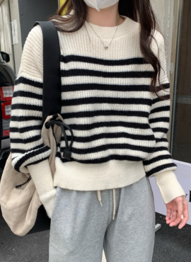 White Striped Loose Sweater | Nayeon - Twice