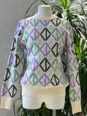 White Diamond Pattern Sweater Suga – BTS (2)