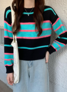 Black Contrast Stripe Sweater | E:U - Everglow