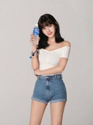 White Off-Shoulder Cropped T-Shirt | Momo – Twice